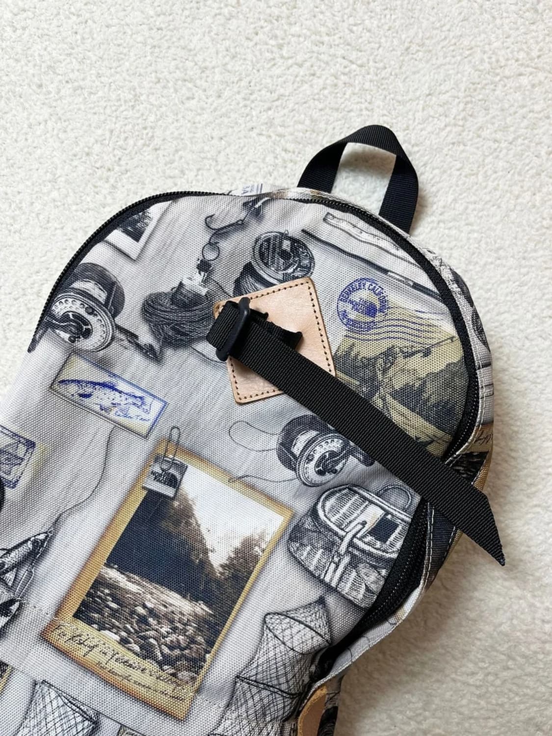 노스페이스 화이트라벨 패턴 프린팅 힙색 가방 A1690 상품이미지2