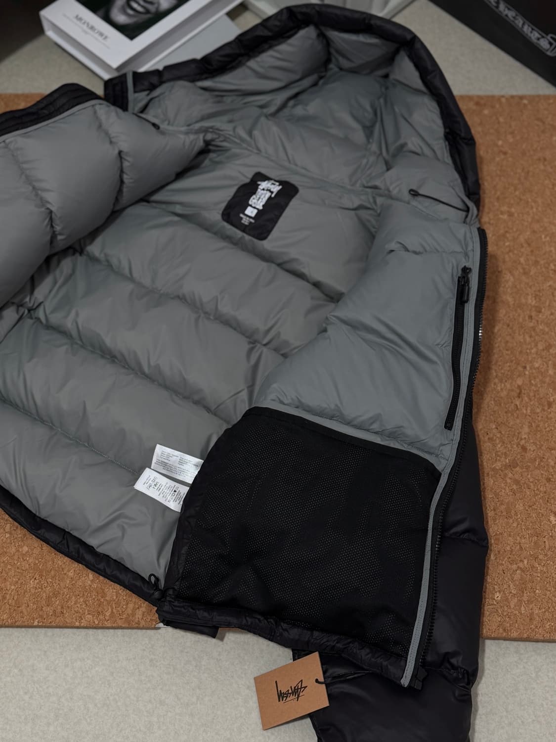 스투시 마이크로 립스탑 다운 파카 제트 블랙 상품이미지7