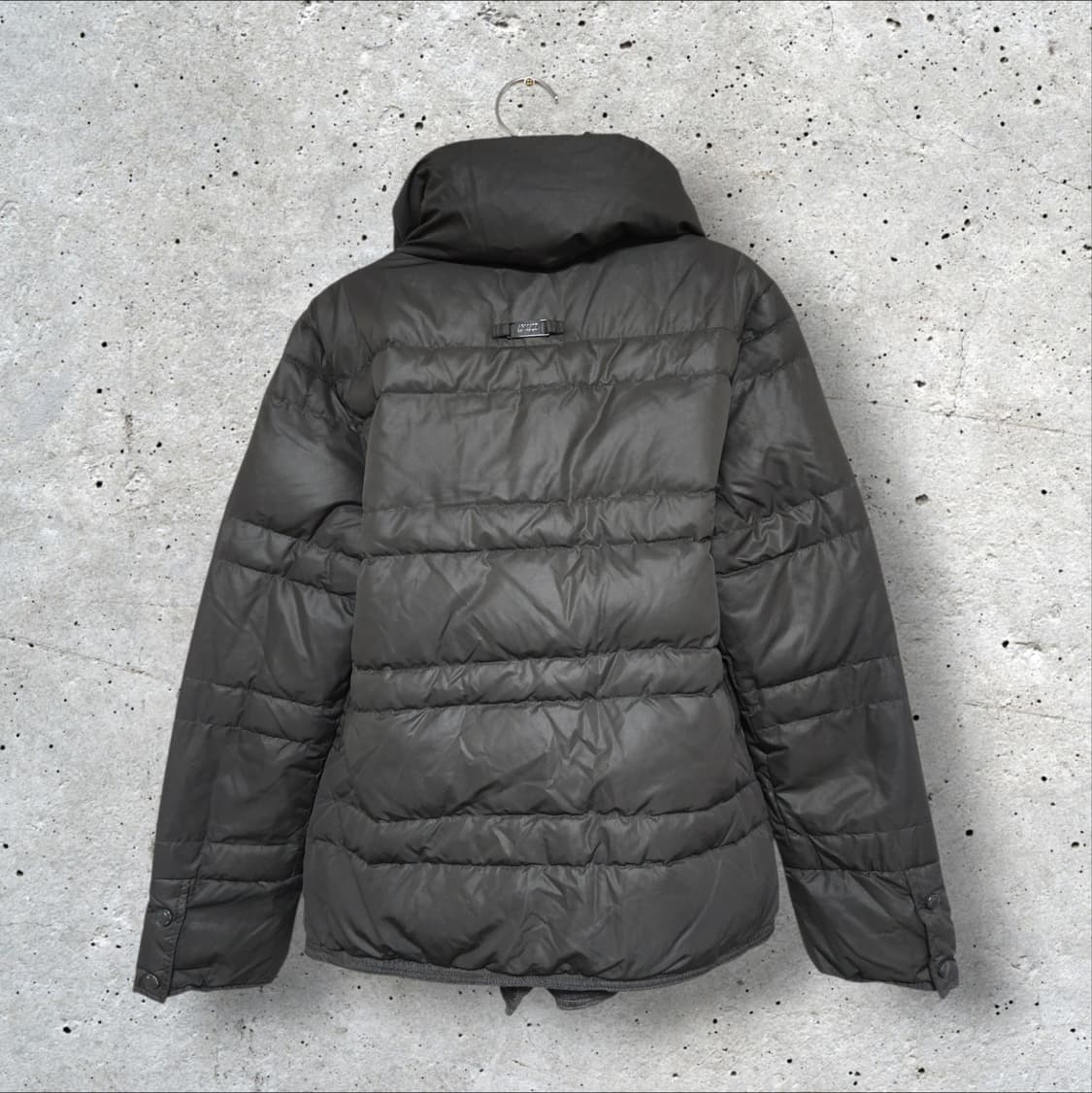 아르마니 꼴레지오니 패딩 (95/M) 상품이미지3