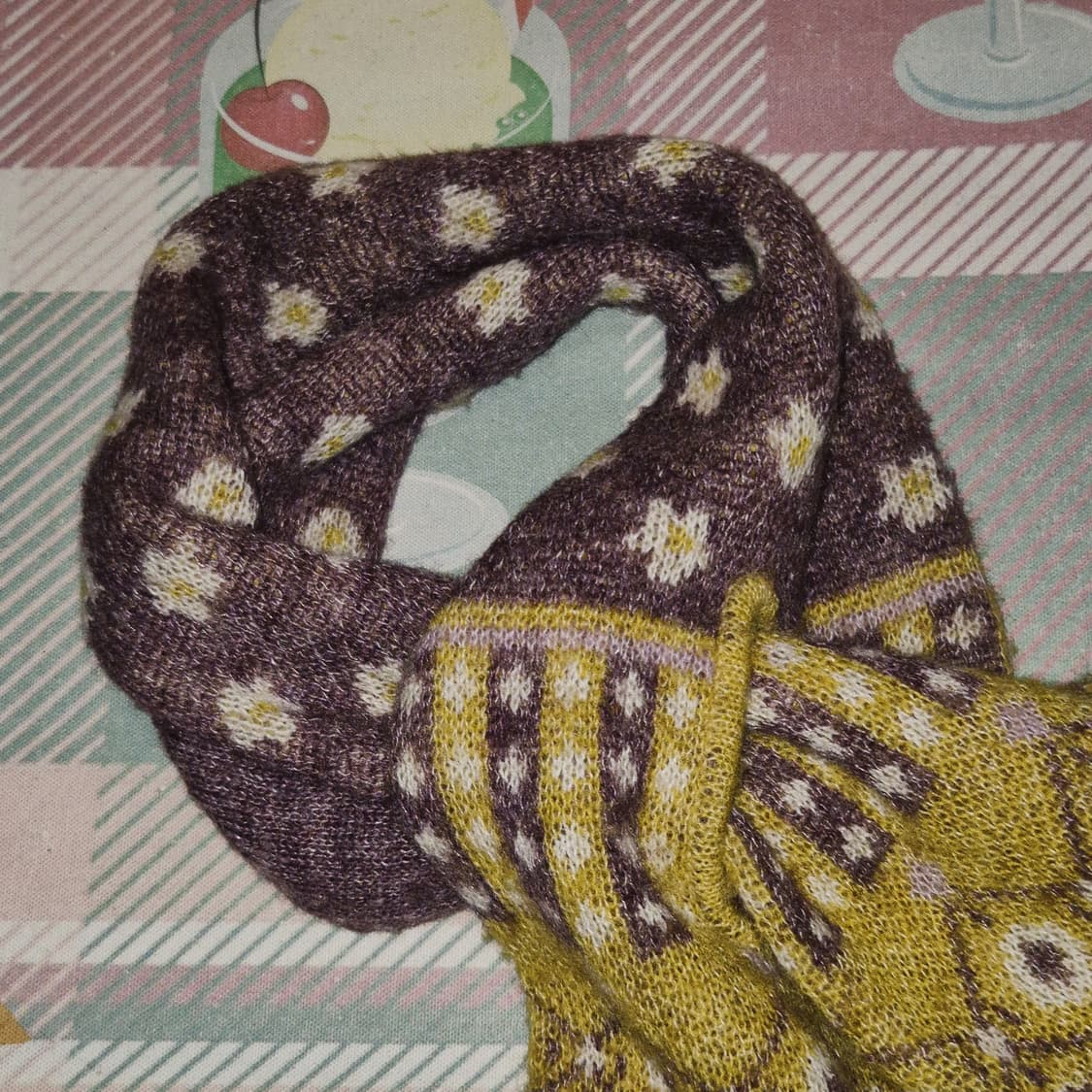 06s 안나수이 플로랄 캔디 울 머플러 상품이미지7