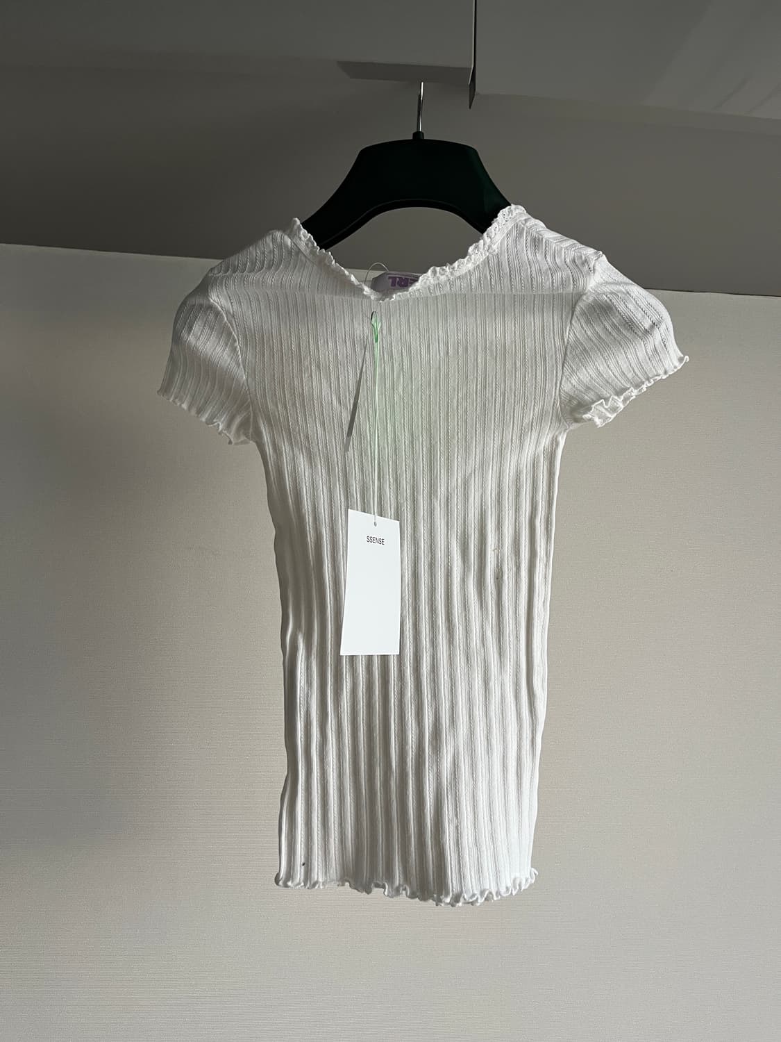 ERL embroid t shirt s 새상품 아일렛포인텔레탑 상품이미지5