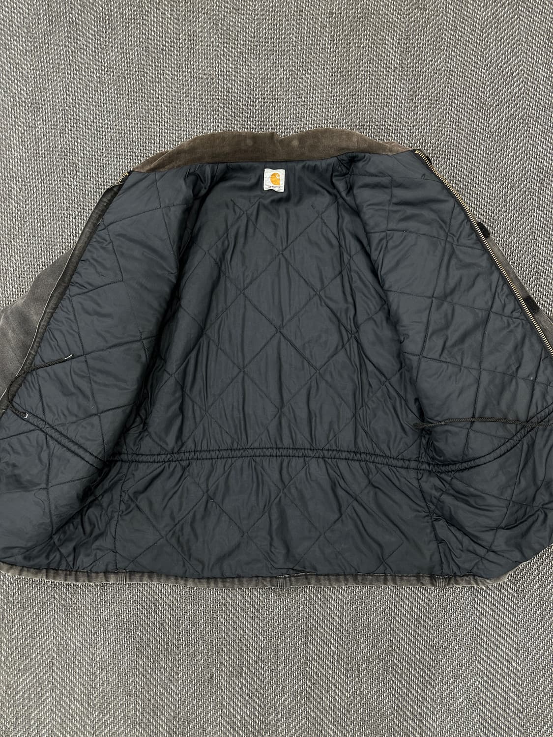 칼하트 C26BLK 흑청 워싱 포켓 초어자켓 상품이미지5