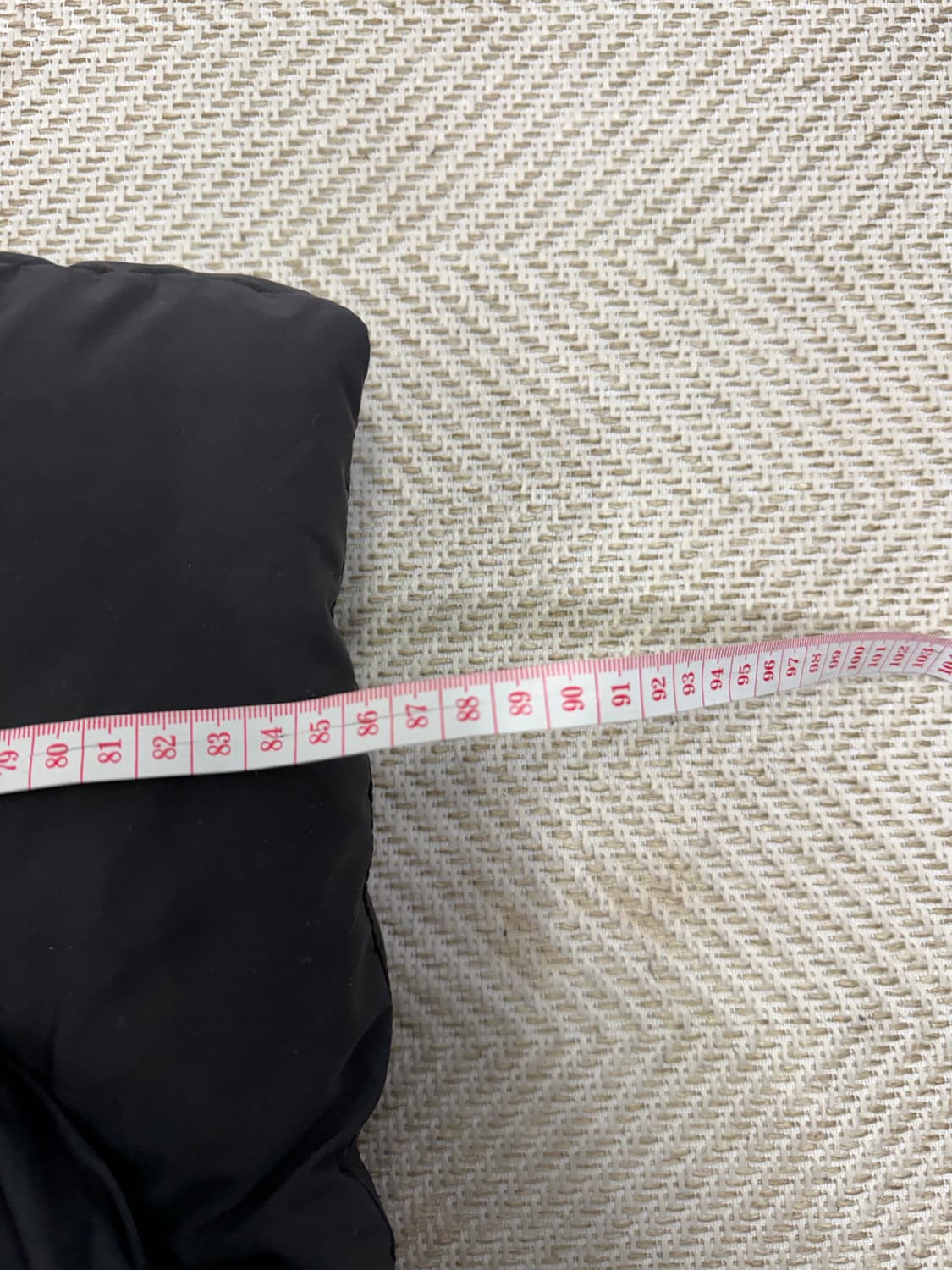 정품) 마쥬 블랙 가죽 패치 폭스퍼 패딩 1 상품이미지10