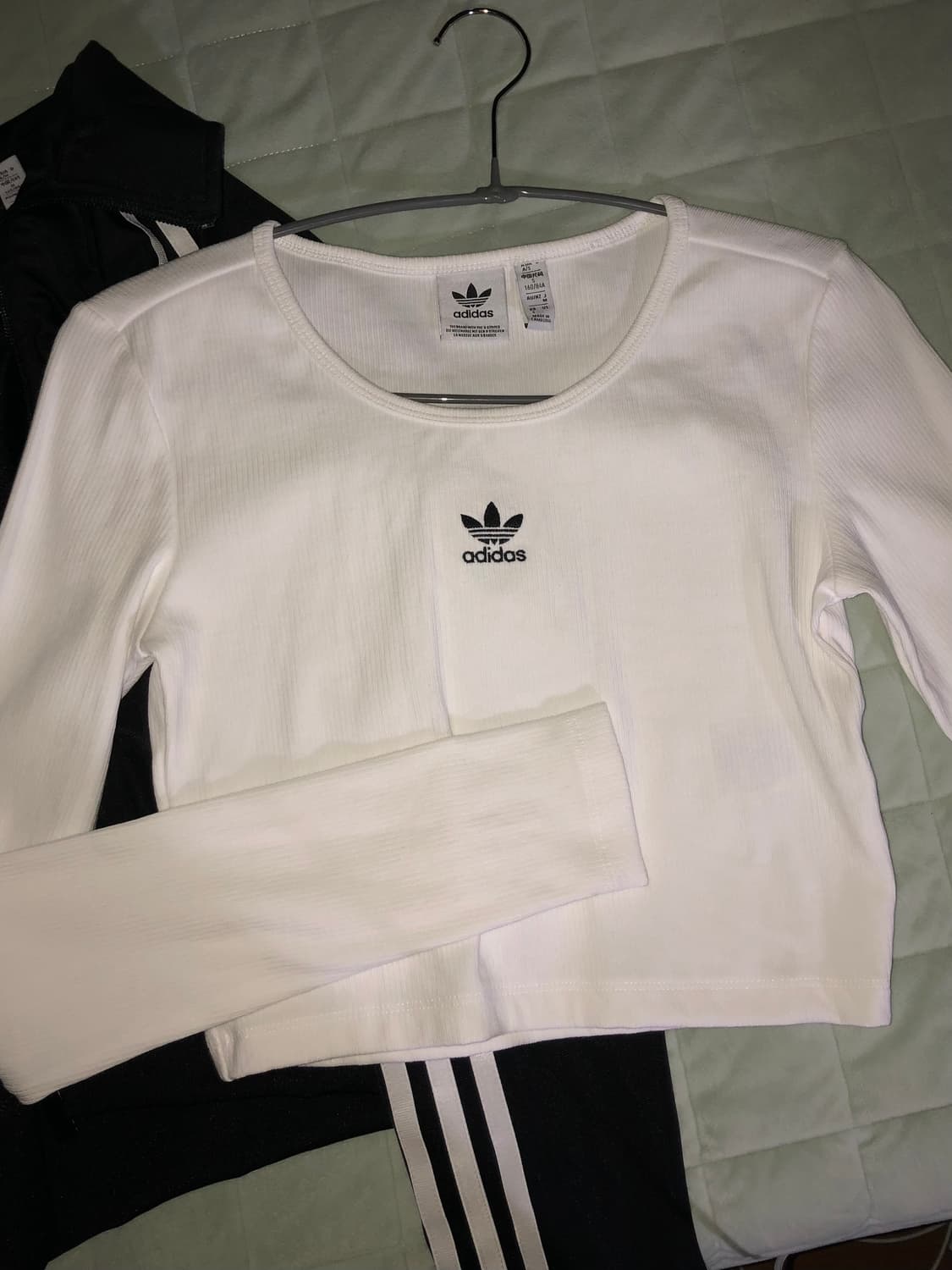 아디다스 크롭 긴팔티 상품이미지1