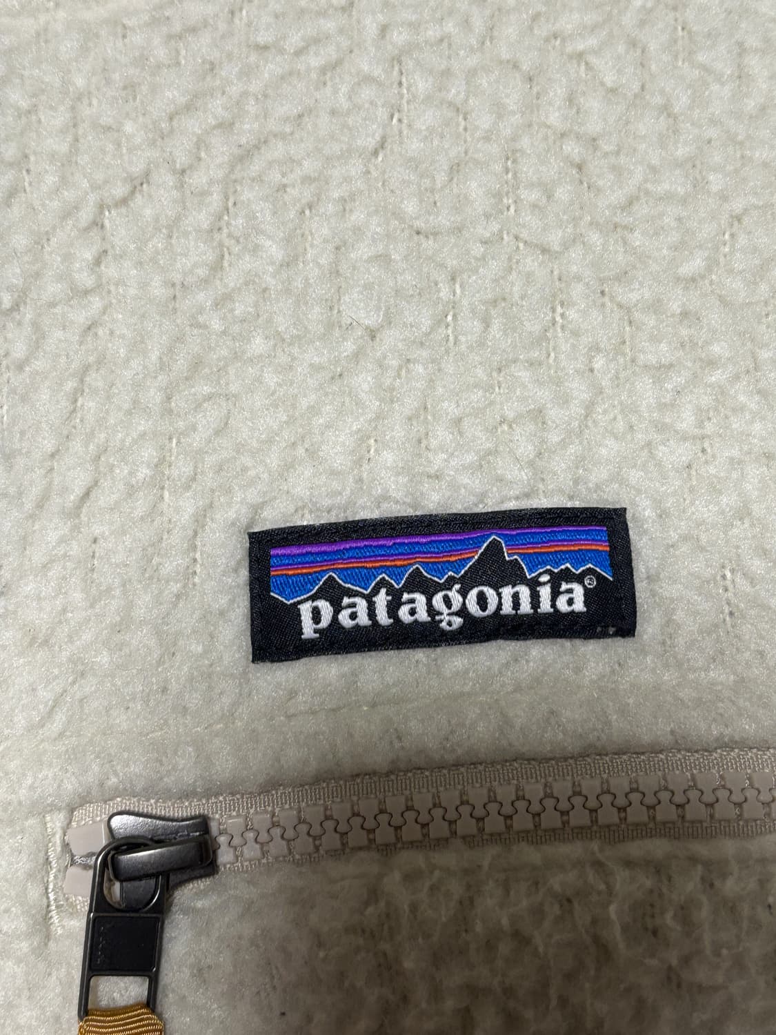 파타고니아 레트로 파일 플리스 후드 상품이미지2