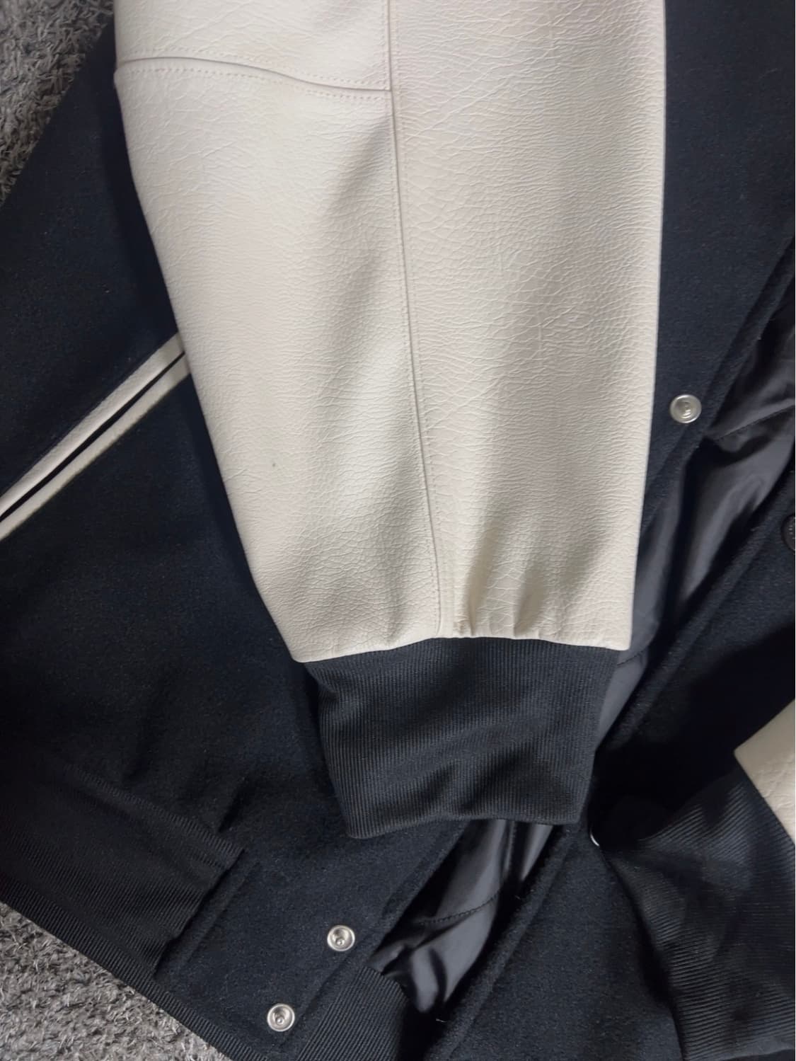 아디다스 바시티 자켓 상품이미지2