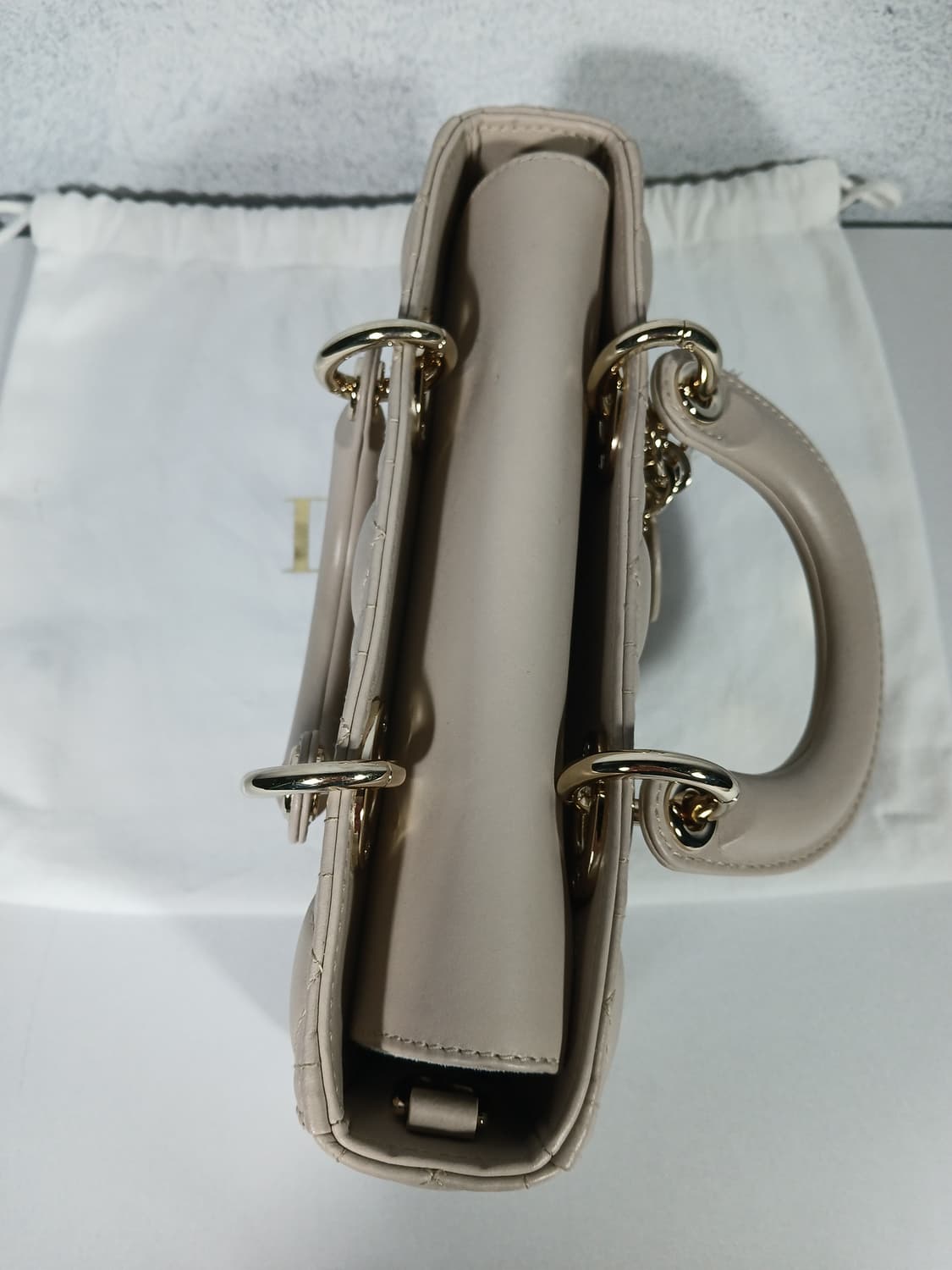 디올 디조이백 스몰 M0613ONGE 상품이미지8