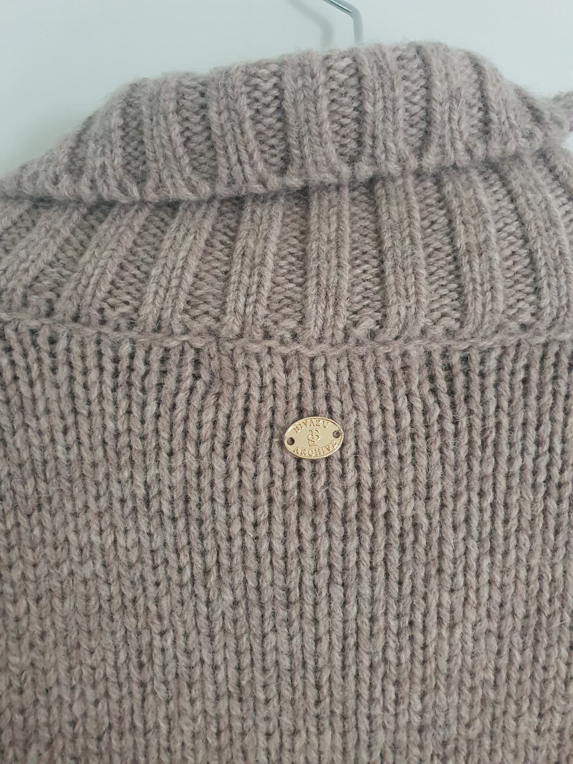 시야쥬 하이넥 니트 가디건 상품이미지5