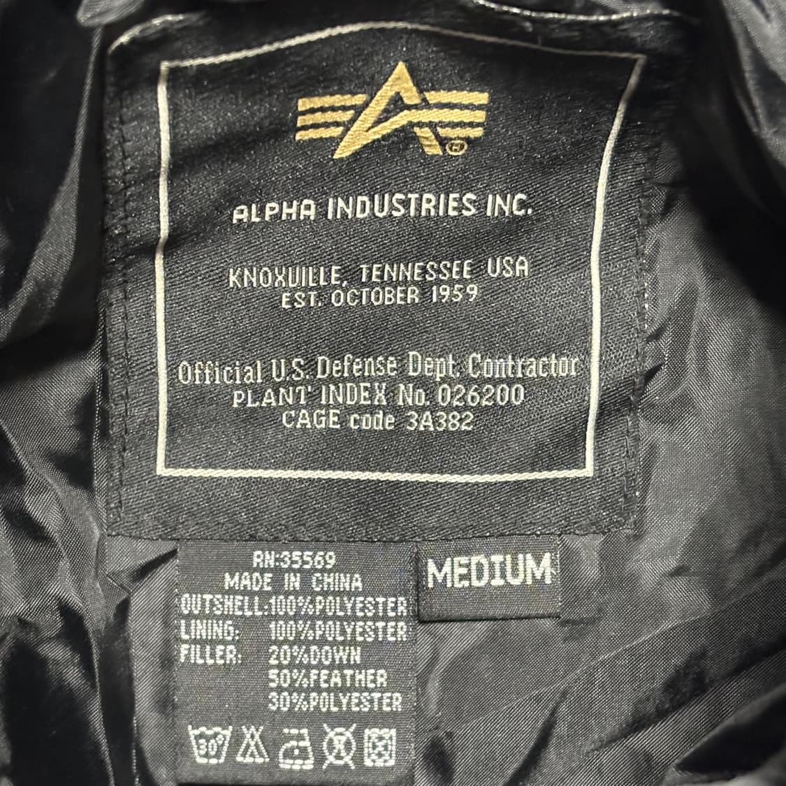 M 알파인더스트리 패치 다운 패딩 상품이미지4