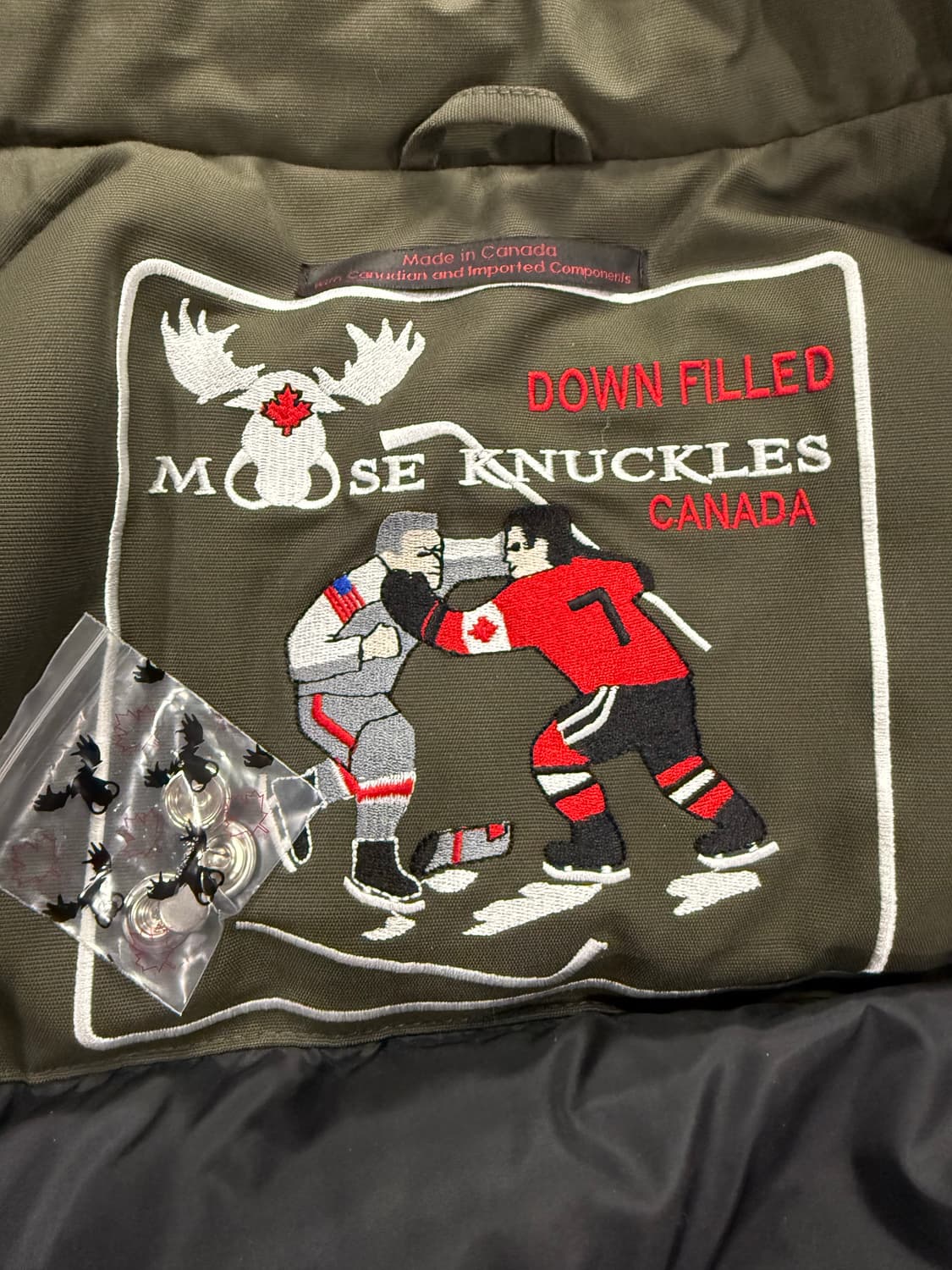 (XL) 정품 무스너클 스털릴블랙 폭스 퍼 파카 패딩 카키 상태최상 상품이미지4