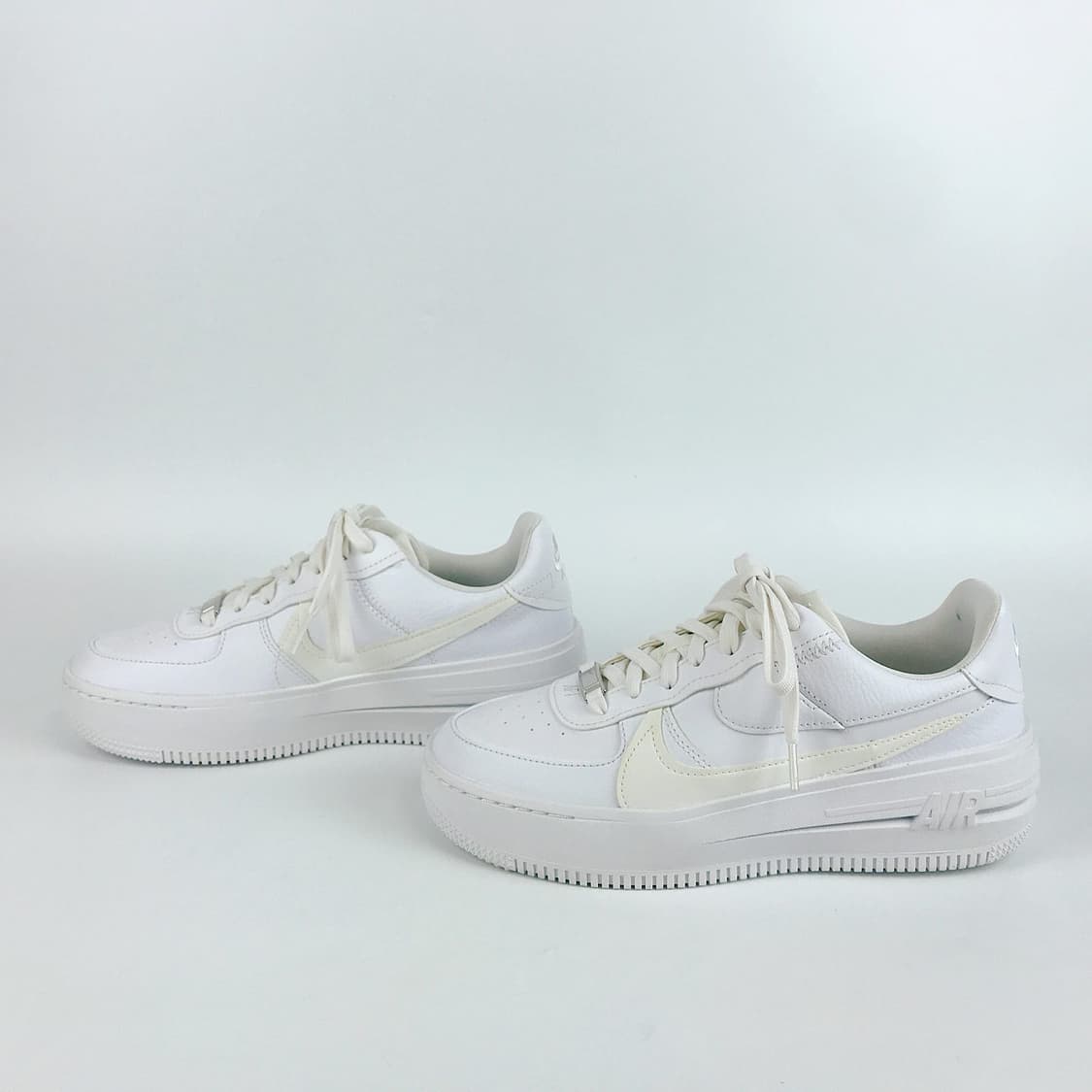 나이키 NIKE 에어포스 1 플랫폼 스니커즈 신발 여성250 상품이미지5