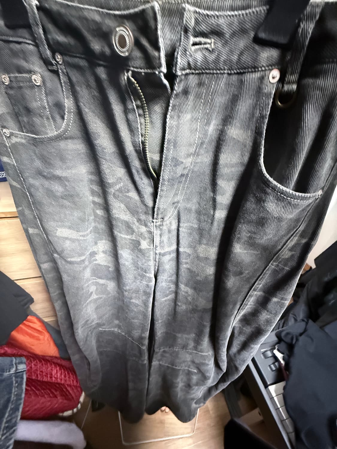 BAD BLOOD Lion Patch Washed Barrel Pants 상품이미지8