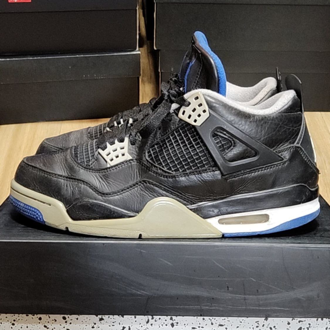 나이키 조던4 275 로얄블루 얼터네이트 상품이미지1