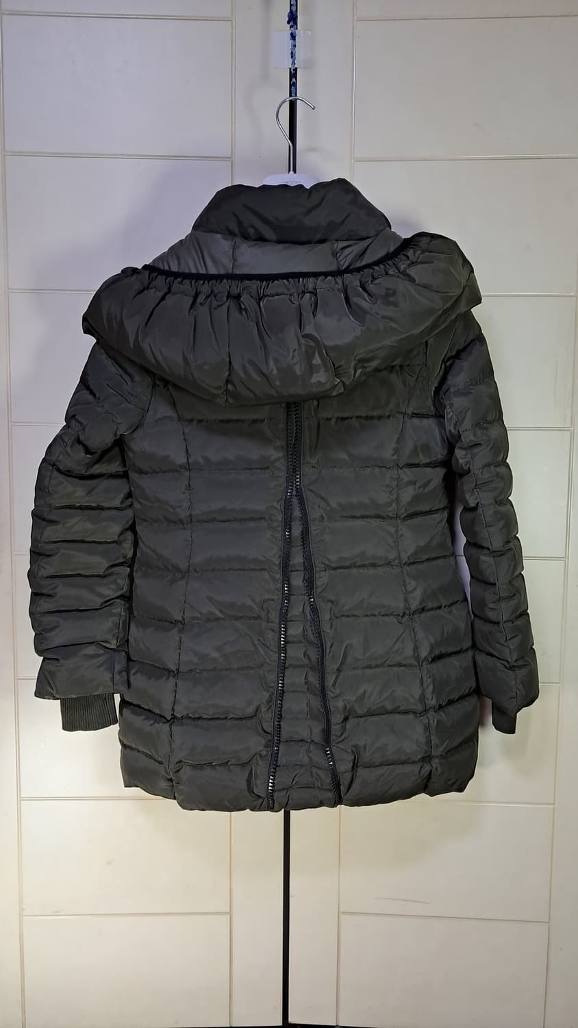 몽클레어 패딩 여성카키3 상품이미지5