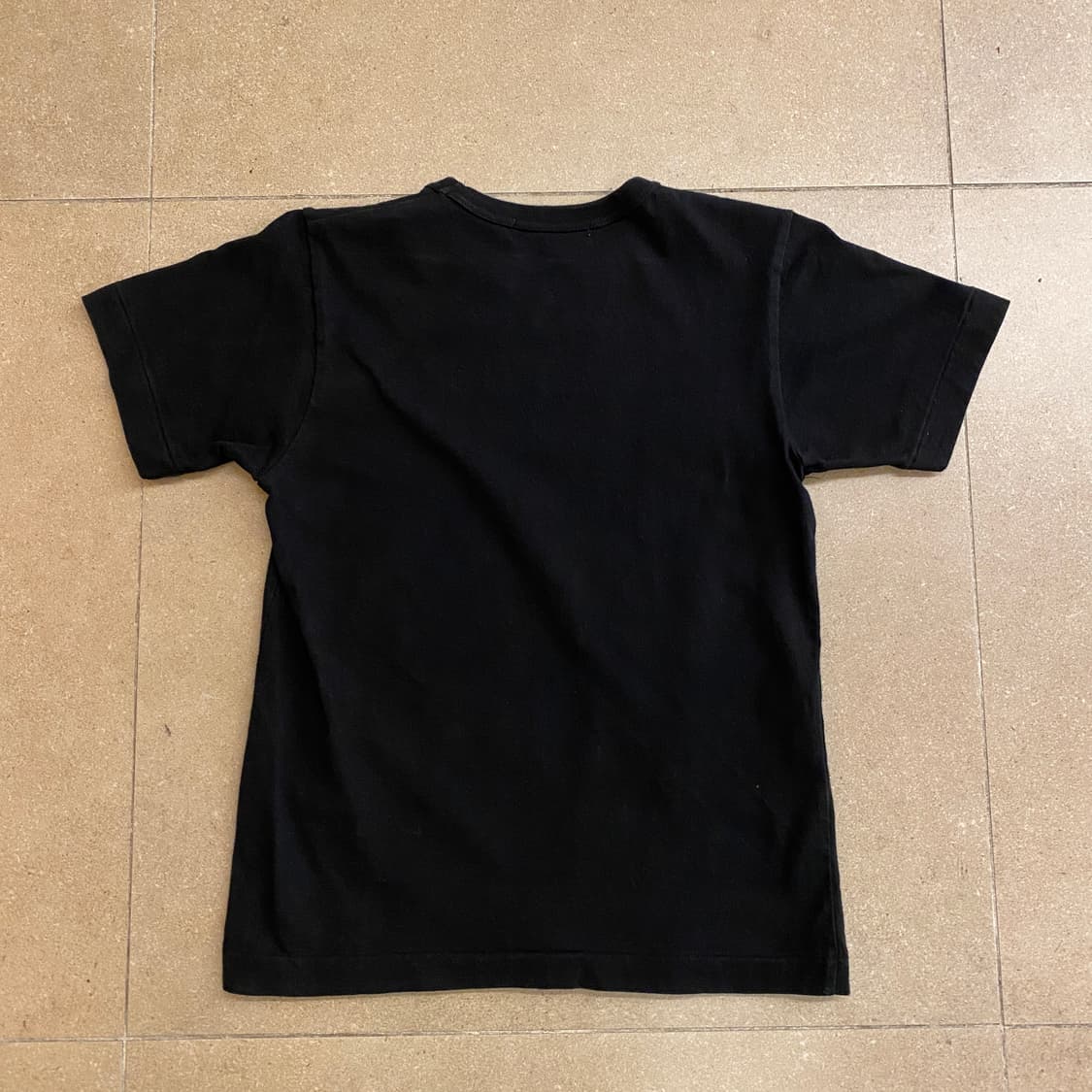 꼼데가르송 플레이 티셔츠 상품이미지2