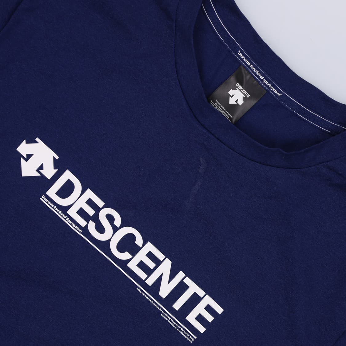95 데상트 네이비 반팔 티셔츠 0204M 상품이미지3