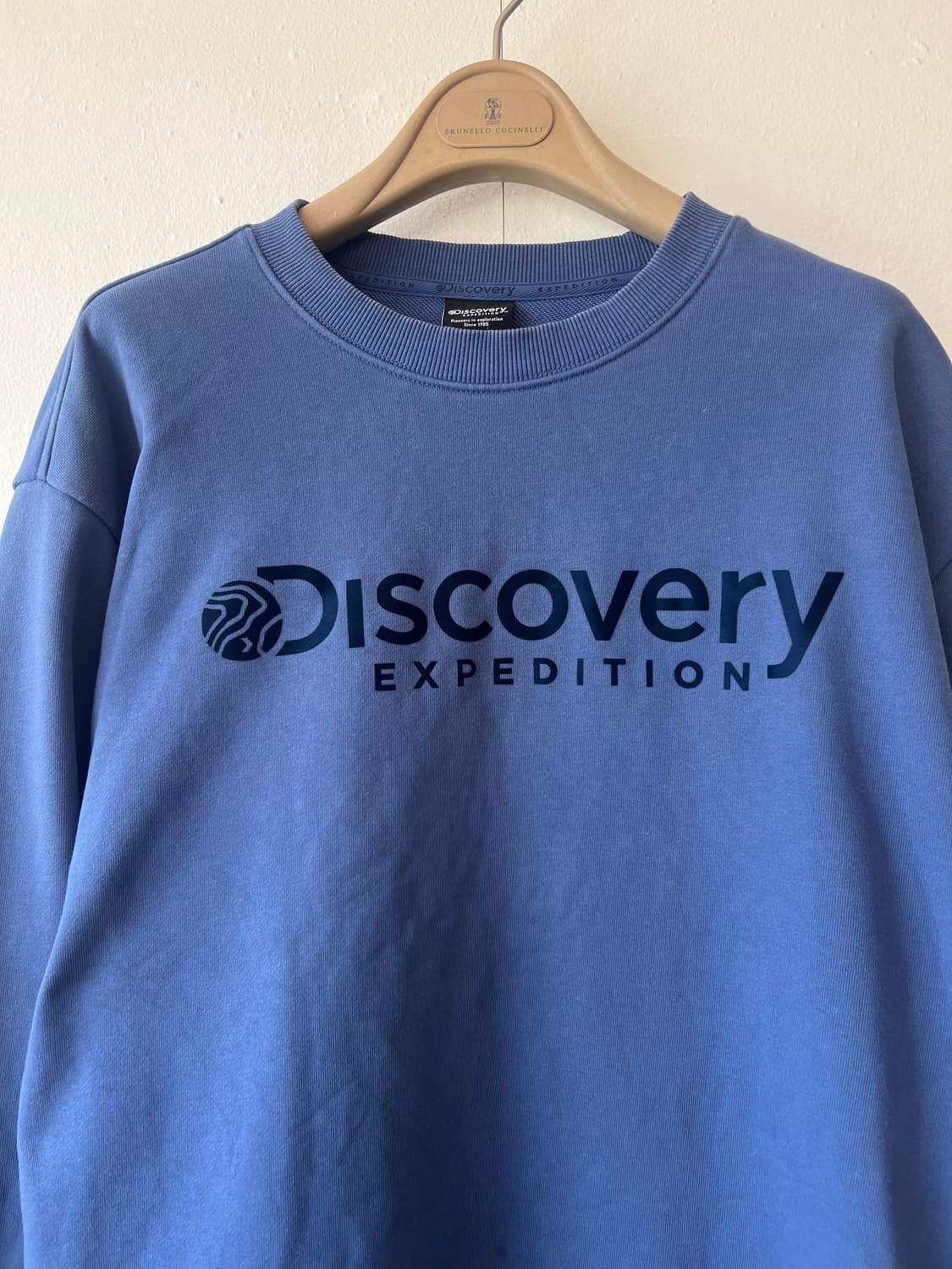 디스커버리  남성 블루네이비 맨투맨티셔츠 라운드티셔츠 상품이미지1