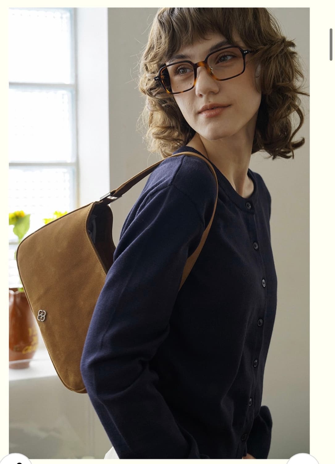 히어리 숄더백 카멜 스웨이드 상품이미지6