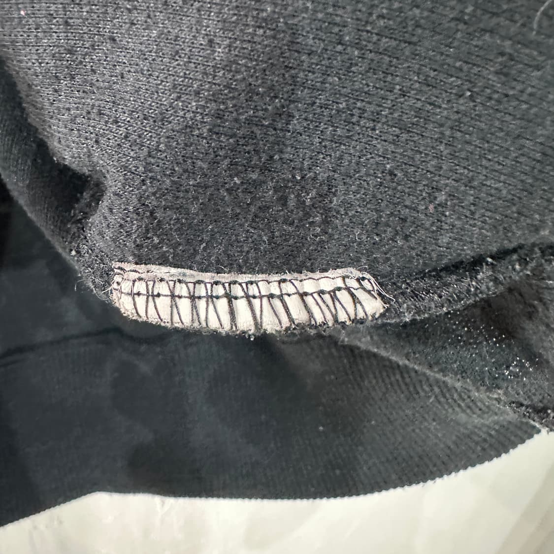 MCM 엠씨엠 빅로고 니트 L 상품이미지4