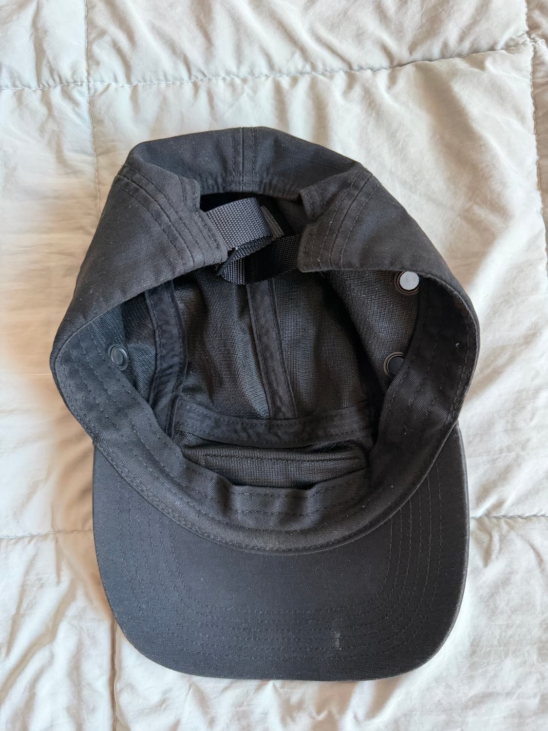 슈프림 캠프캡 판매합니다. 상품이미지3