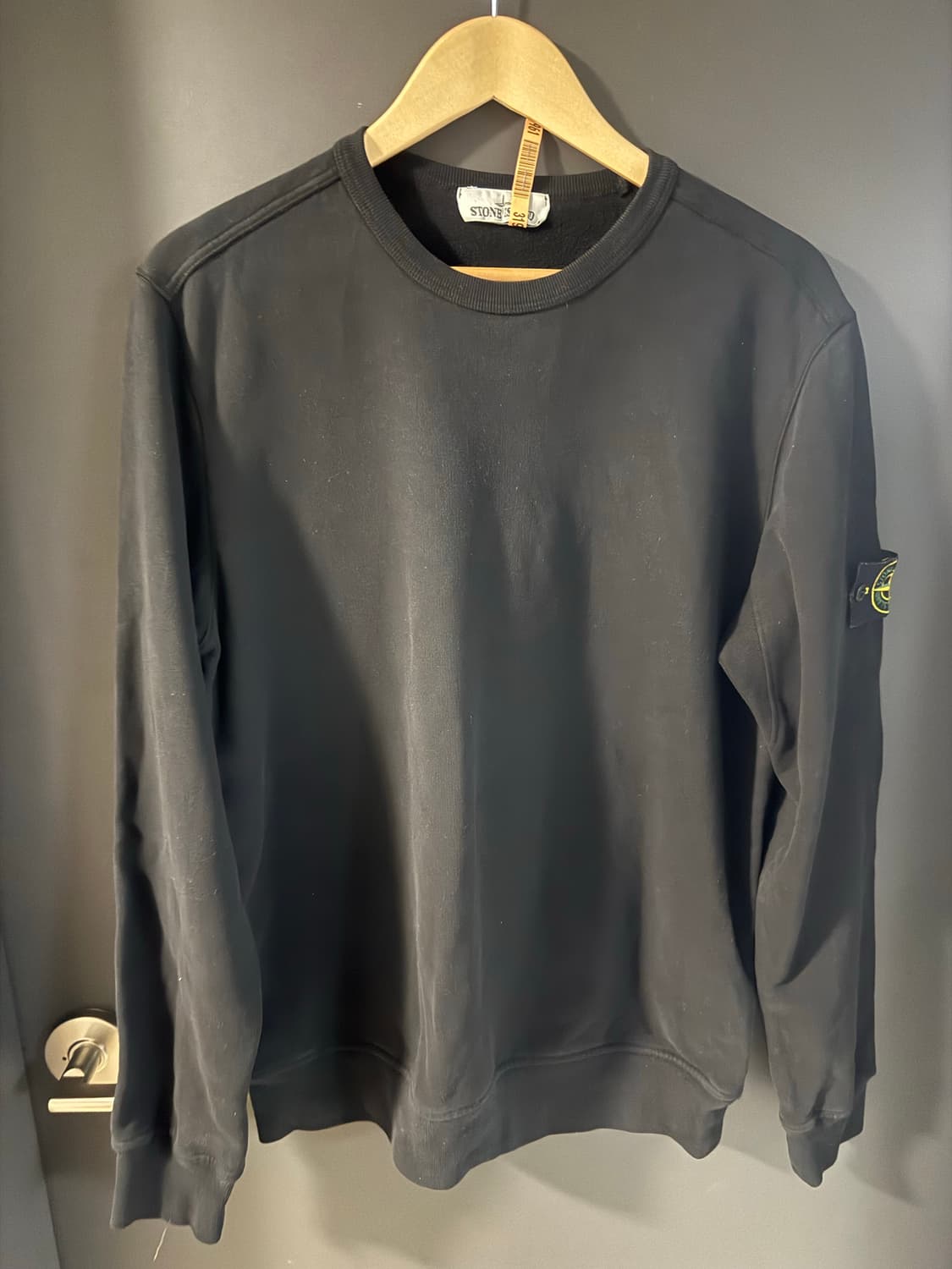 스톤아일랜드 맨투맨 블랙 L 상품이미지1