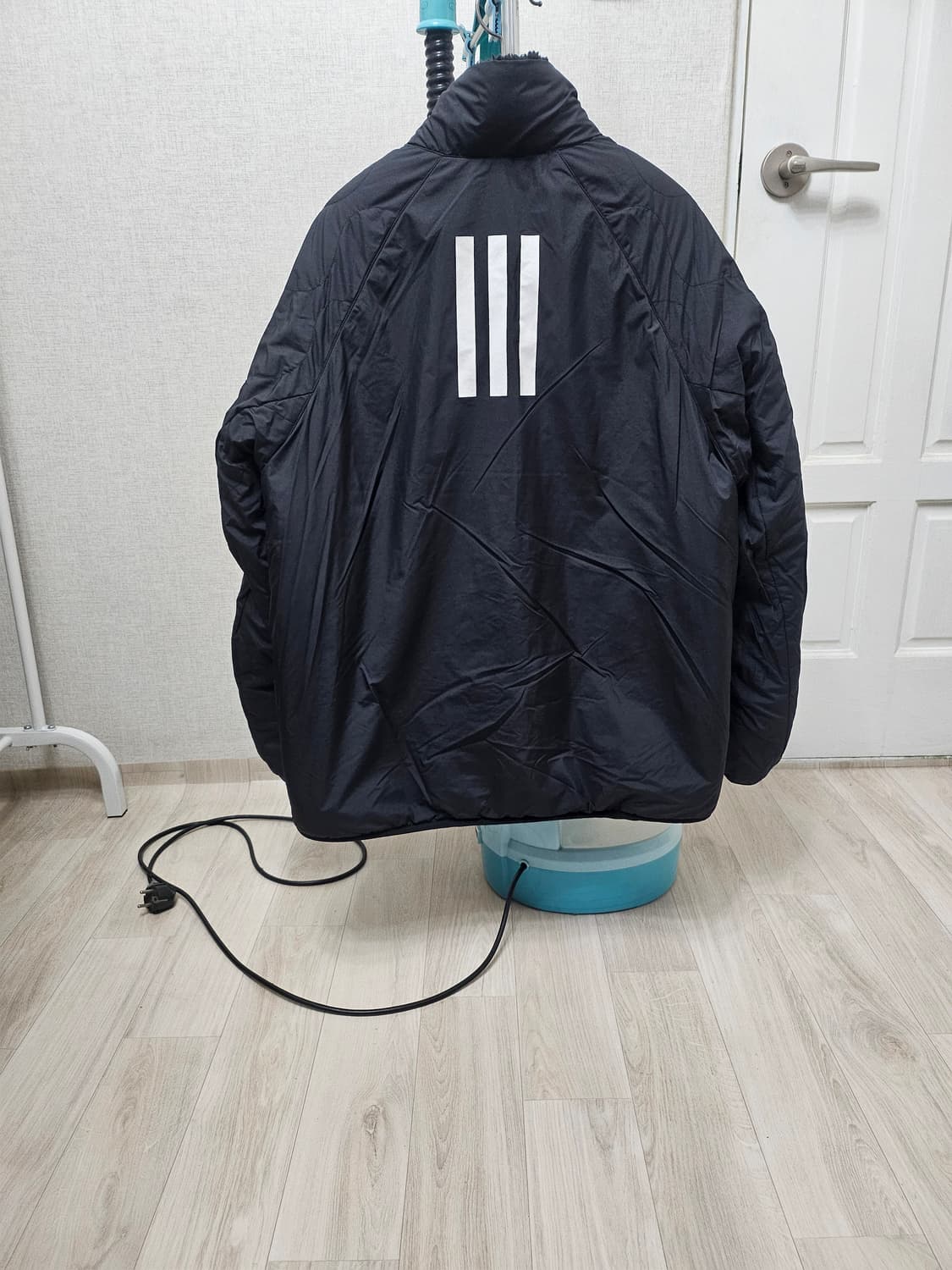 (100)L ☆초대장급☆ 아디다스 리버시블 [블랙] 쉐르파 후리스점퍼 상품이미지9