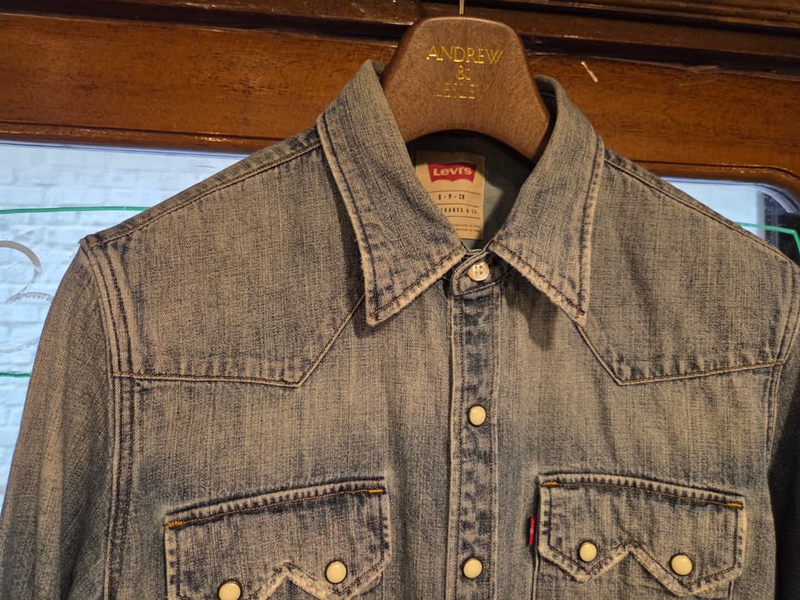 리바이스 디스트로이드 데님 셔츠 상품이미지6