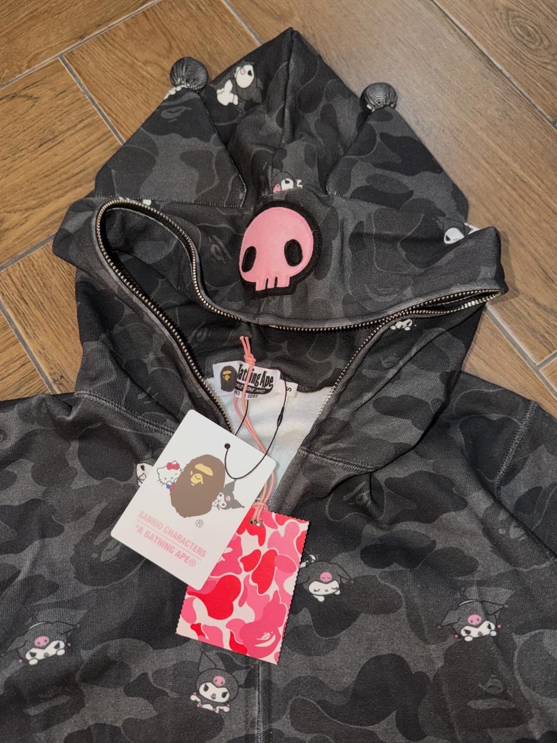Bape X Sanrio Kuromi Hood Zip-Up 상품이미지7