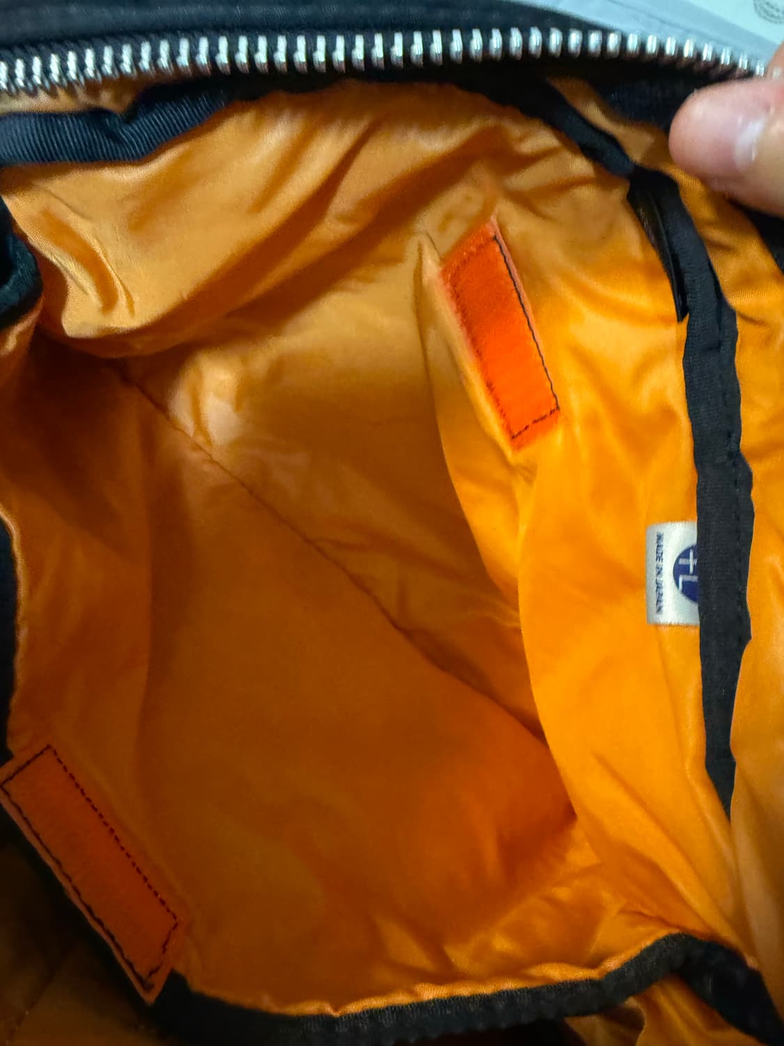 포터 탱커 숄더백 블랙 PORTER TANKER SHOULDER BAG 상품이미지5