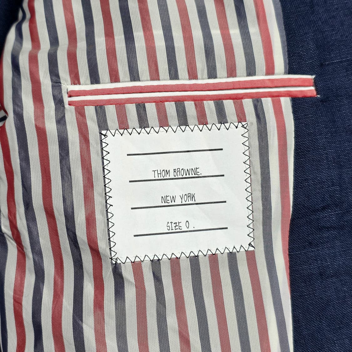 톰브라운 린넨 파이핑 블레이저 자켓 상품이미지6