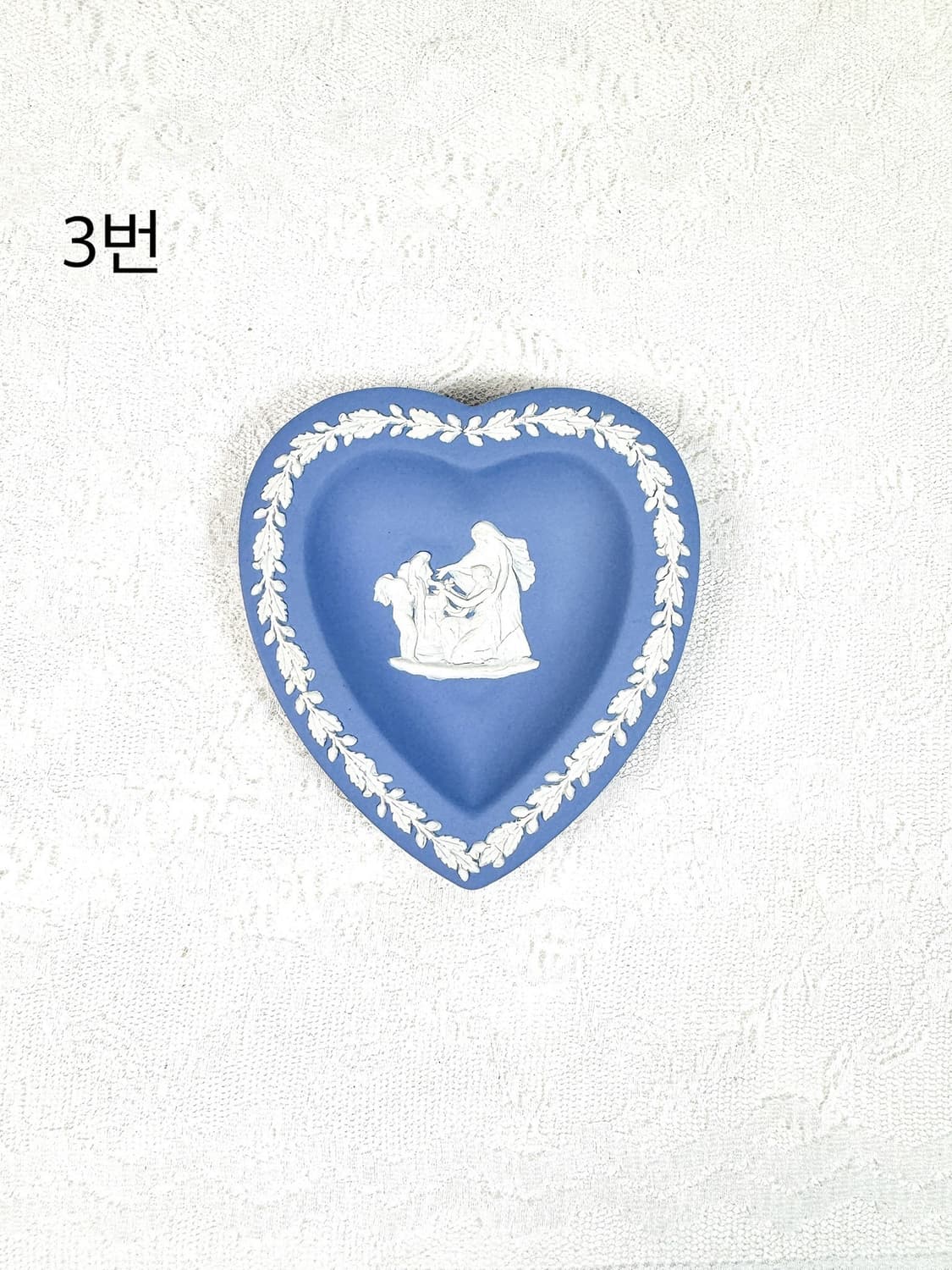 [영국앤틱]웨지우드 제스퍼웨어 페일블루 하트 핀디쉬 장식소품3 상품이미지1