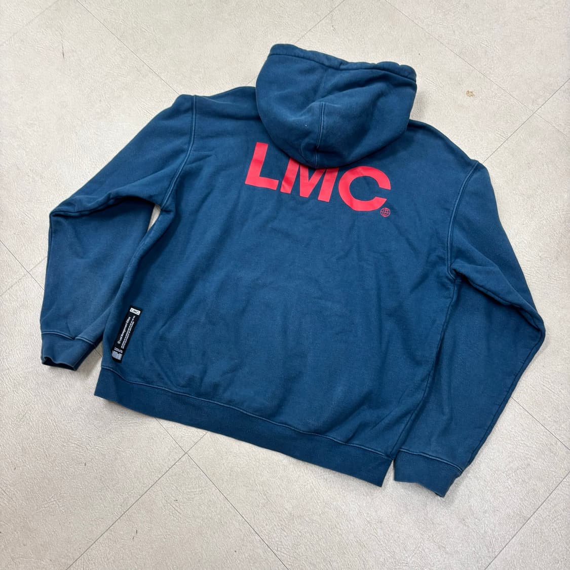 Lmc 빅로고 후드티 상품이미지3