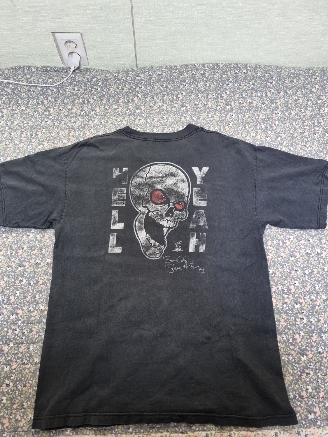 WWF 스톤콜드 티셔츠 상품이미지1