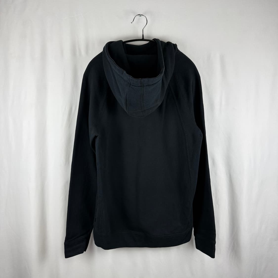 100) 나이키 조던 하이넥 로고 후드 티 블랙 상품이미지6