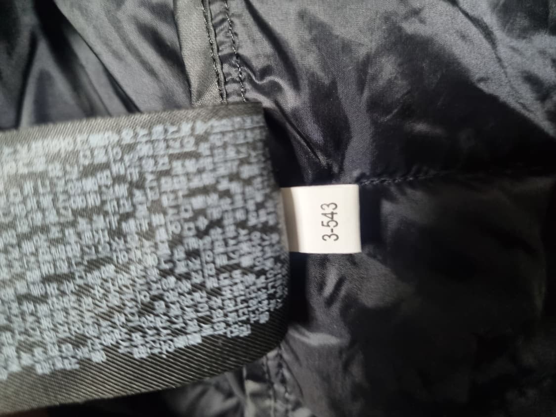 유니클로 남성 경량패딩  상품이미지5