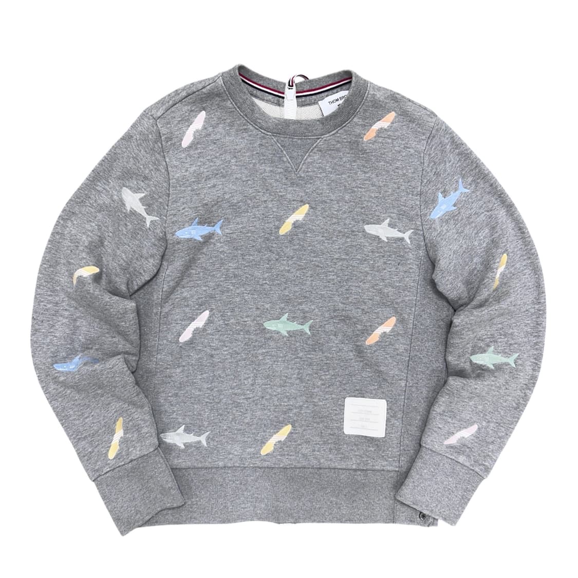 톰브라운 샤크보드 백지퍼 맨투맨(0) 상품이미지1