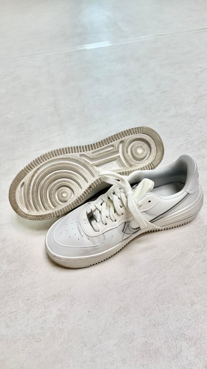 나이키 에어포스 1 플랫폼 화이트 245mm 상품이미지3