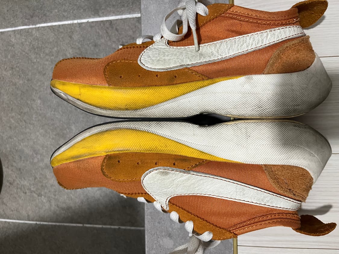 나이키 문레이서 240 상품이미지3