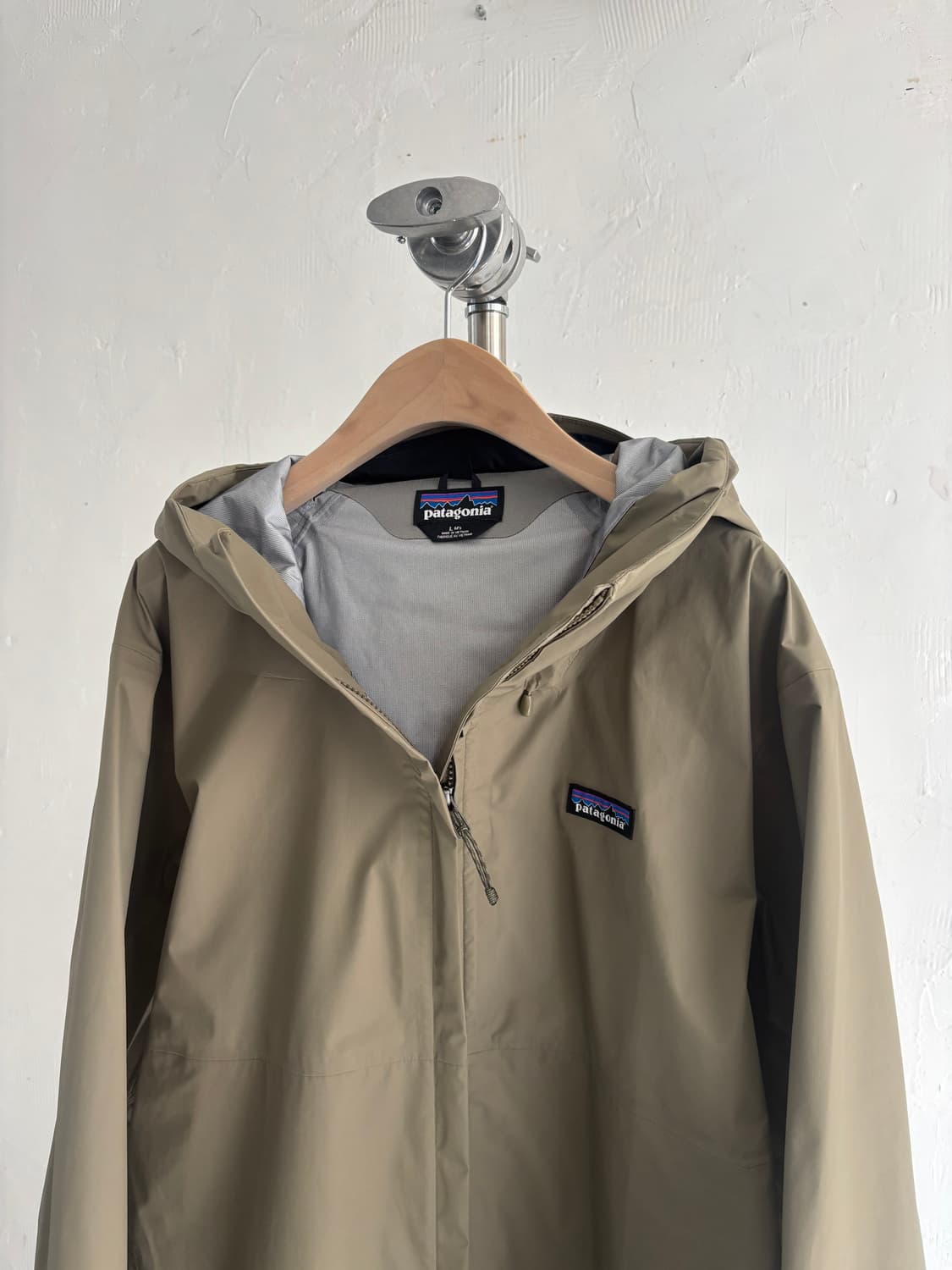 Patagonia 파타고니아 토렌트쉘 3L 세이지 카키 후드 자켓 상품이미지2