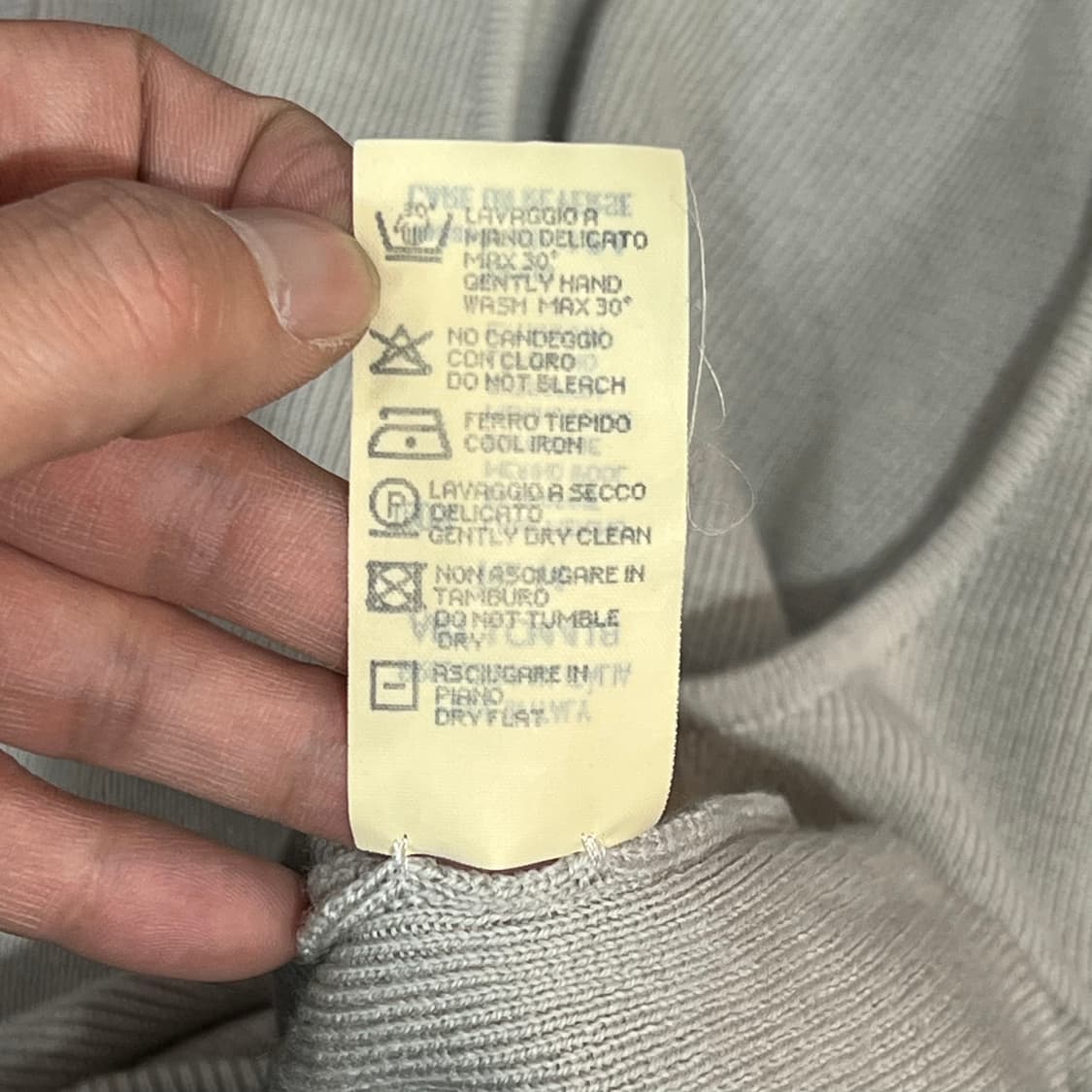  아르마니 꼴레지오니 울 하프 니트 y15718 상품이미지7