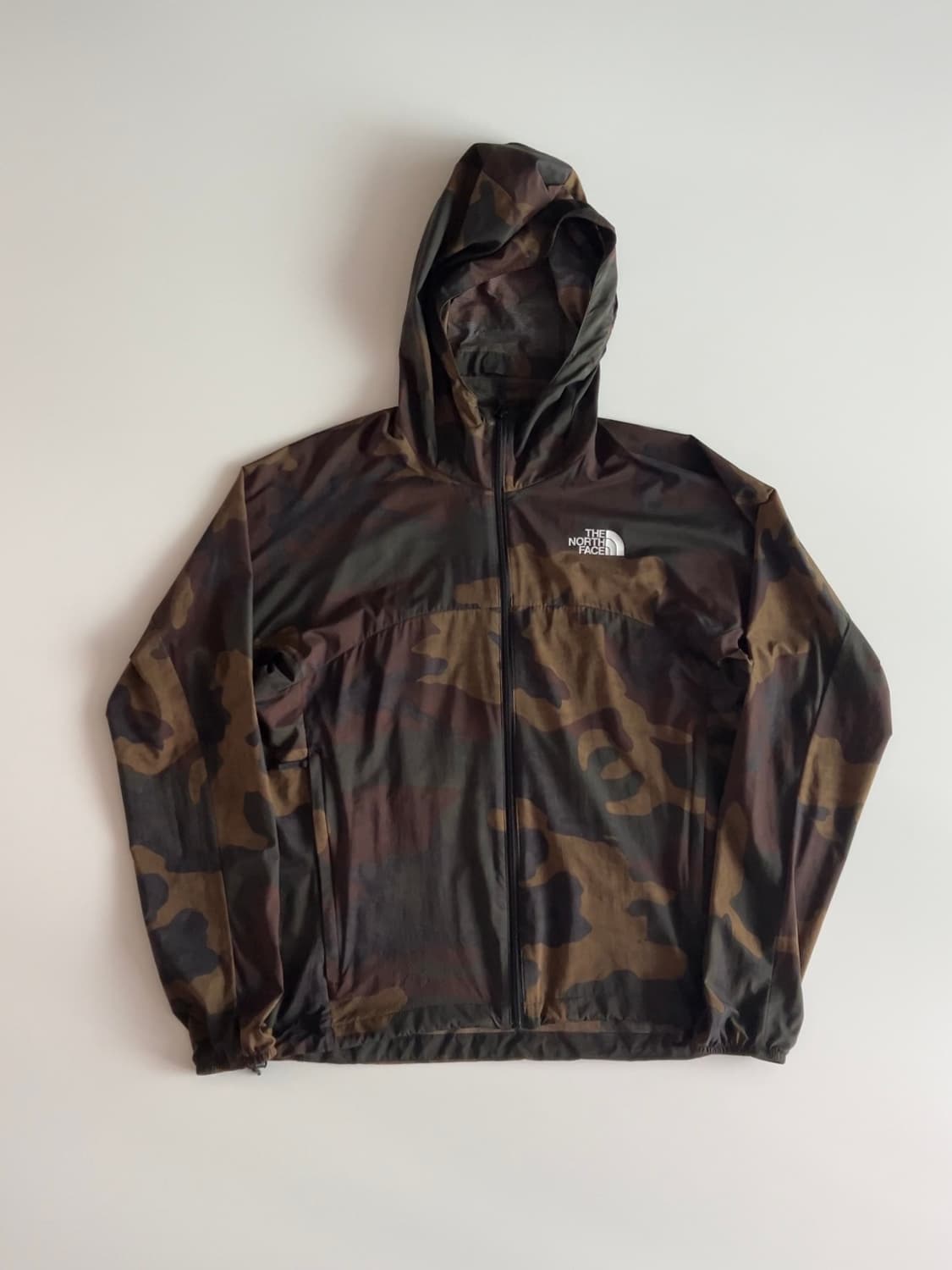 노스페이스 노벨티 카모 바람막이 M 상품이미지2
