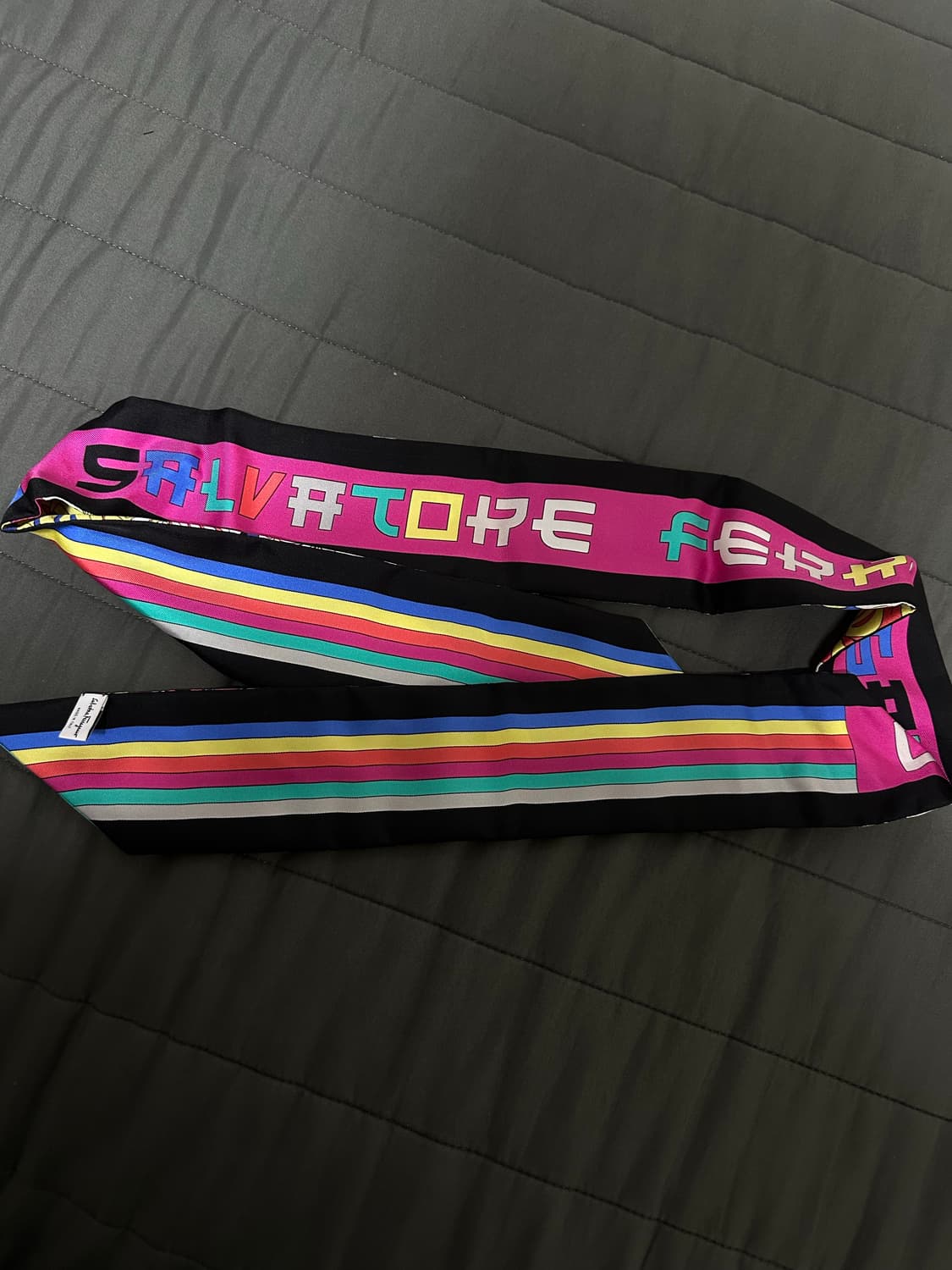 페라가모 트윌리 스카프(미사용) 상품이미지4