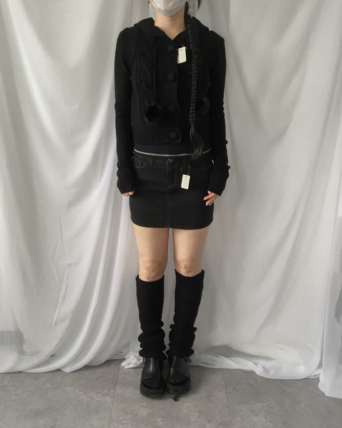 Pom pom cable pattern knit hood cardigan 상품이미지1