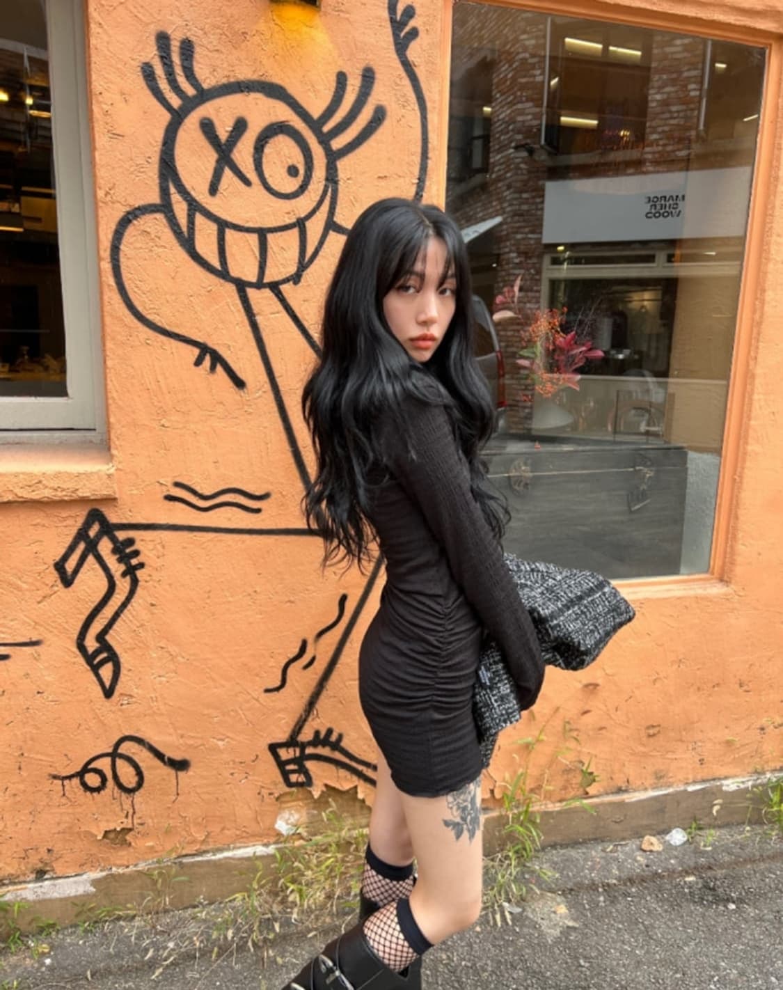 더미스테리어스호텔 언발란스 셔링 원피스 아이보리 상품이미지3