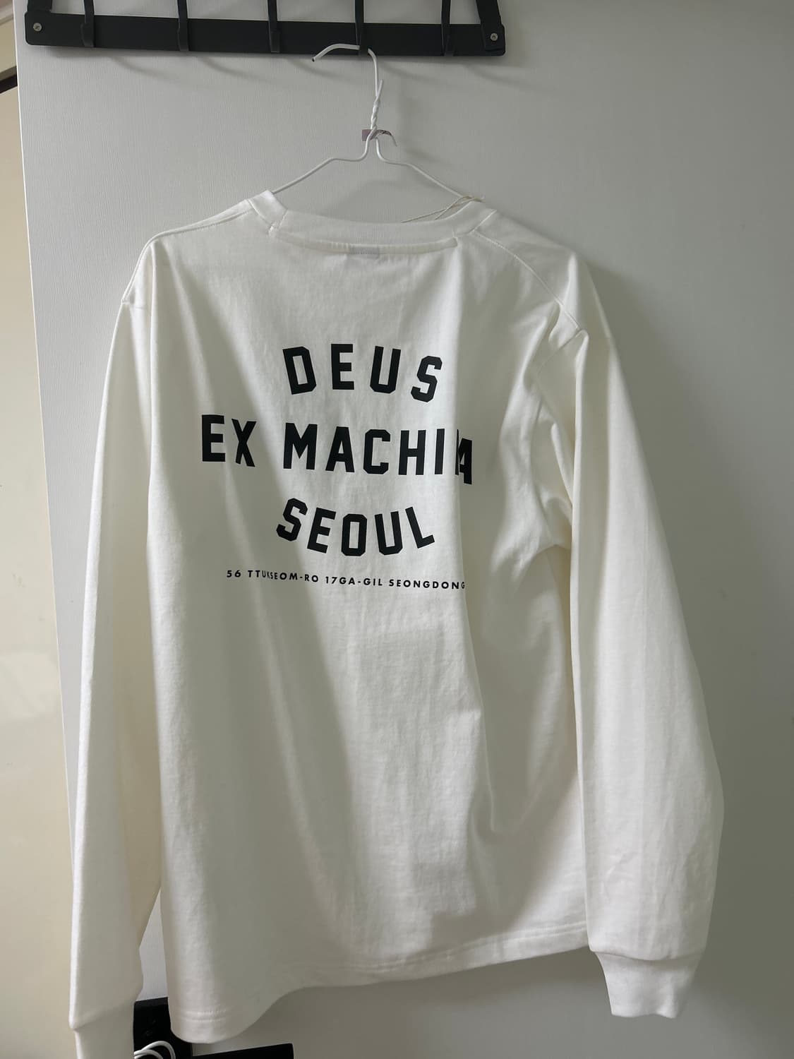 데우스 롱슬리브 상품이미지2