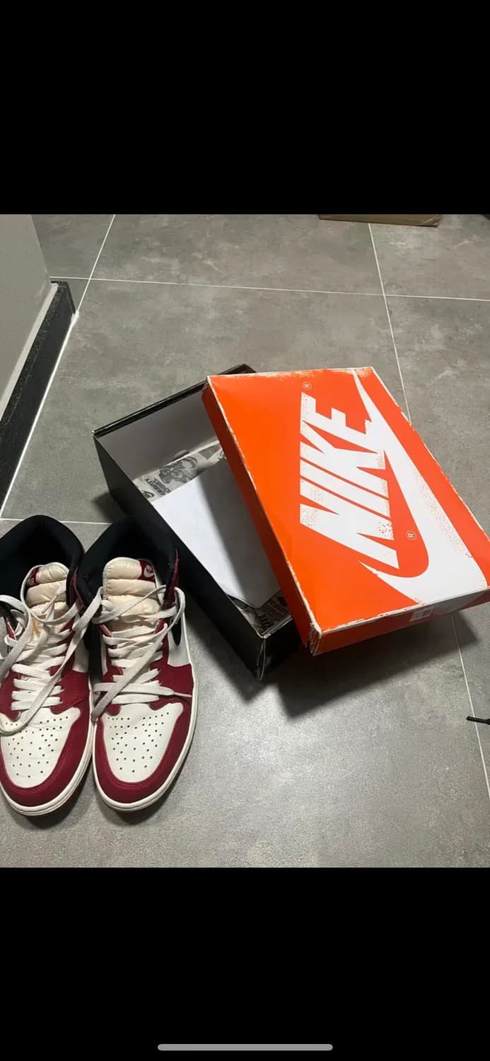 나이키 에어조던1  로스트파운드 2022 상품이미지1