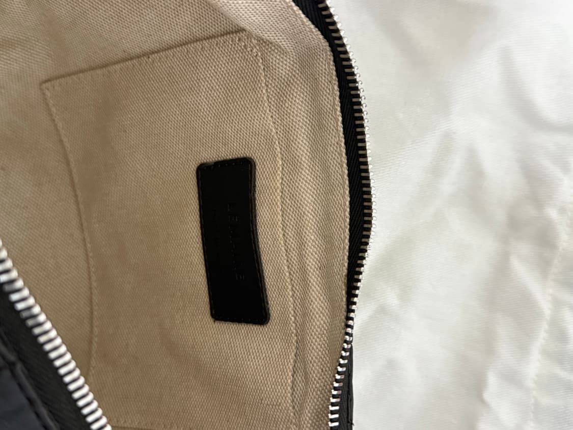 르메르 스몰 크루아상 백 소프트 나파 레더 다크 초콜릿 상품이미지3