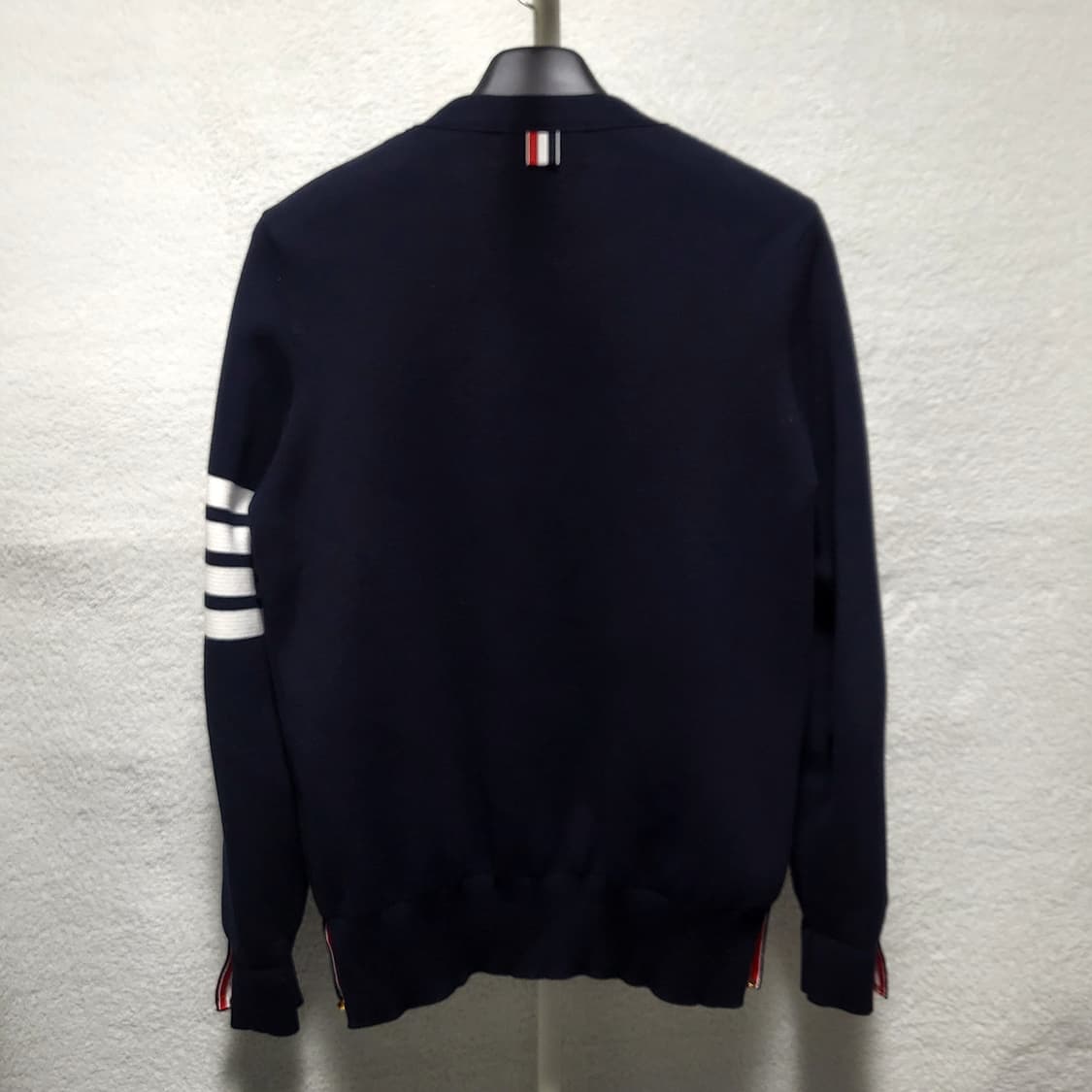 [신형/새상품급] 2 / 톰브라운 밀라노 스티치 금장 가디건  상품이미지3