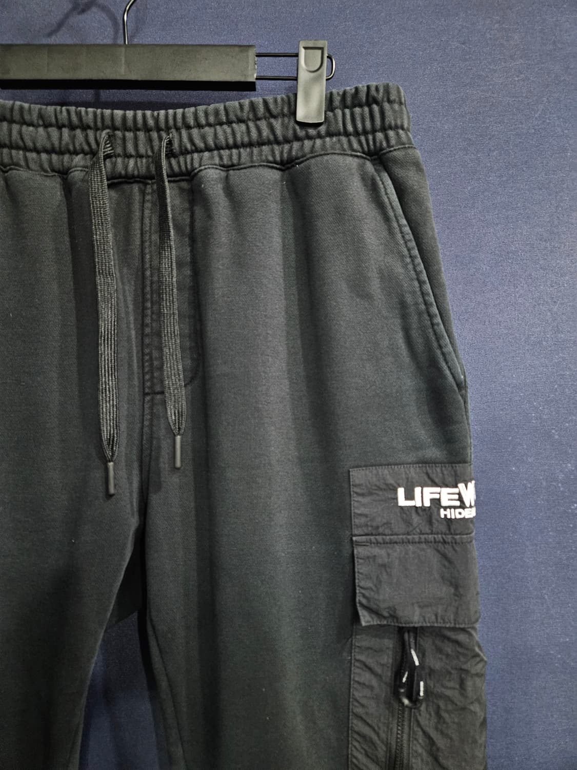 라코스테 블랙컬러 남성 허리 32~34 조거팬츠  상품이미지4