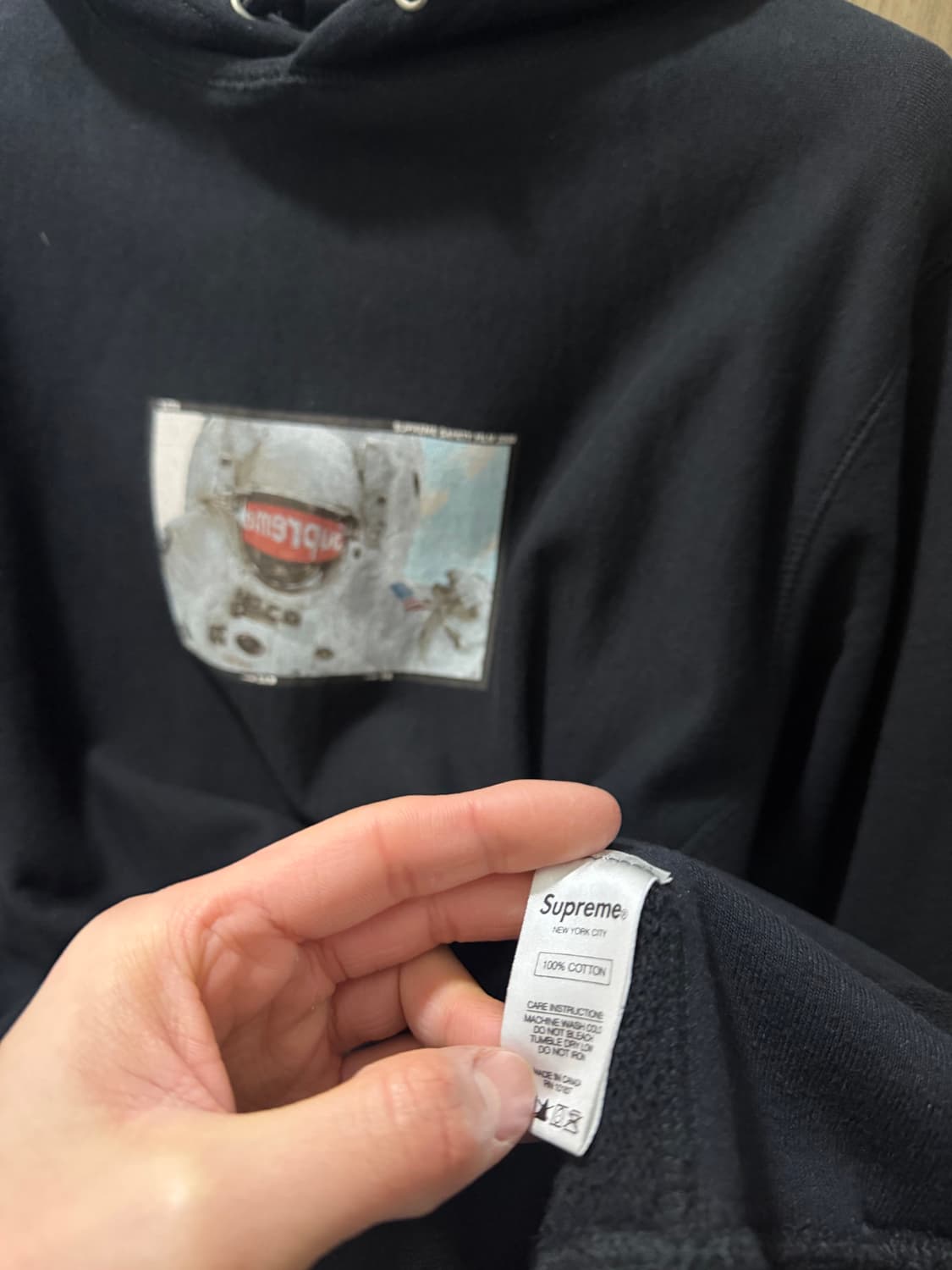 슈프림 [새상품급.정품] 우주인 (시세 100만) 후드티 L(105) 상품이미지5